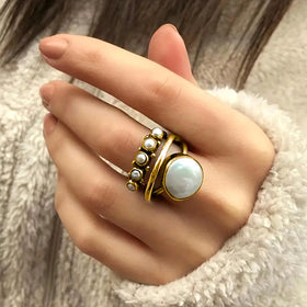 Q915 Gold