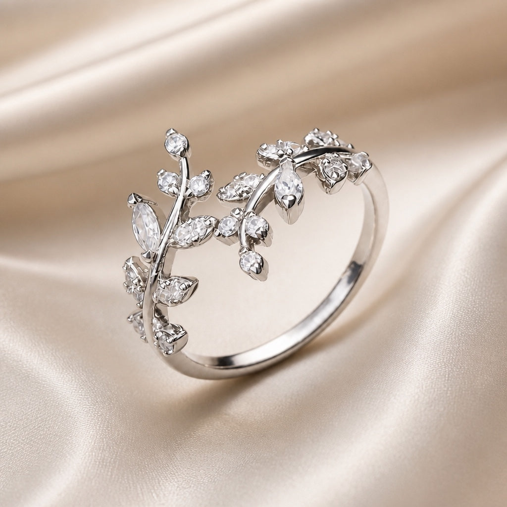 Rhiannon — White Gold Zirconia Vine Ring