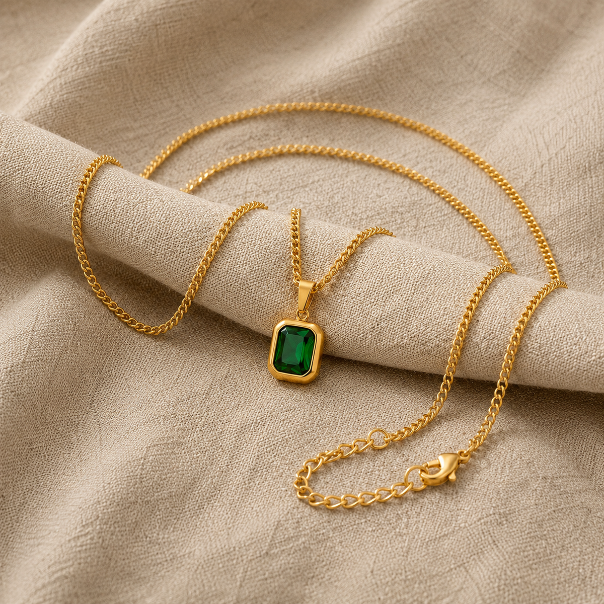 Tuuli — Golden Square Frame Pendant Necklace