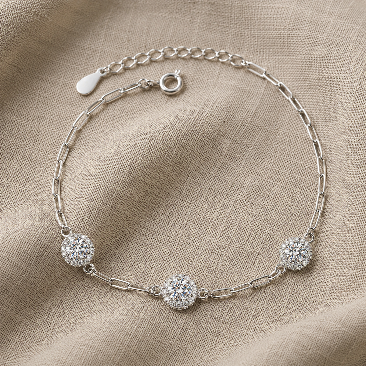 Ronja — Sparkling Charm Bracelet