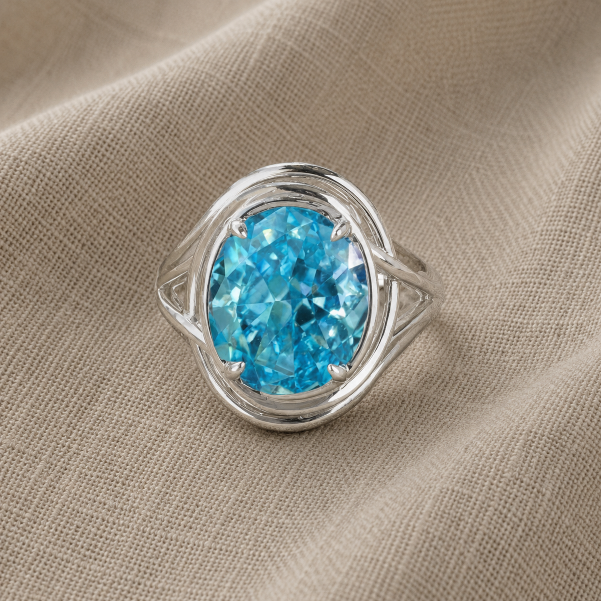 Sointu — Aquamarine Blue Zirconia Ring