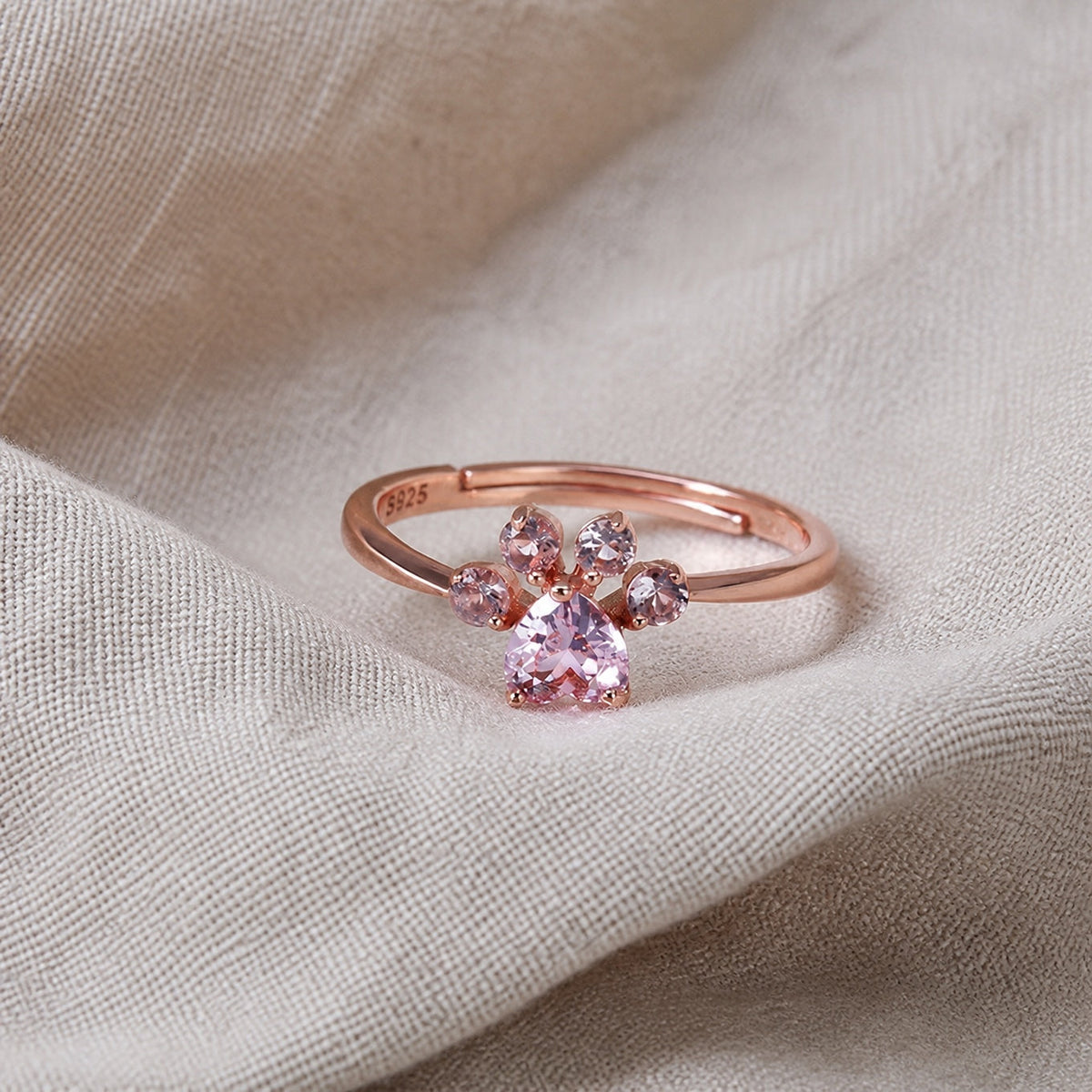 Ines — Vintage Multicolor Zircon Paw Ring