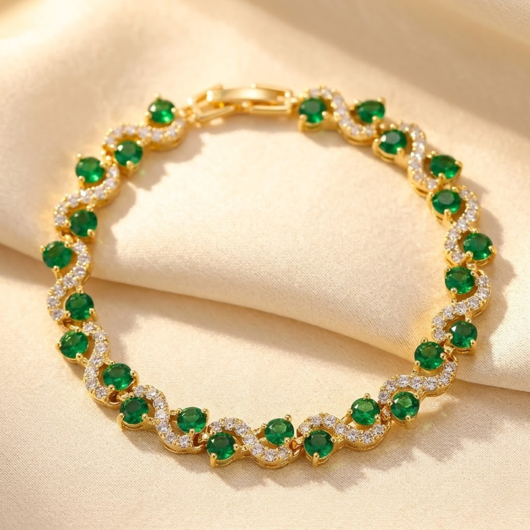 Madeleine — Gold Emerald Halo Bracelet