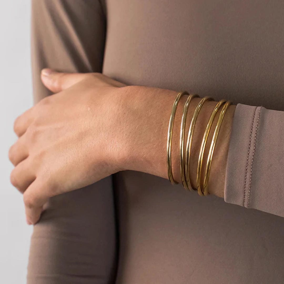 Nora — Dazzling Stackable Gold Bangle Set