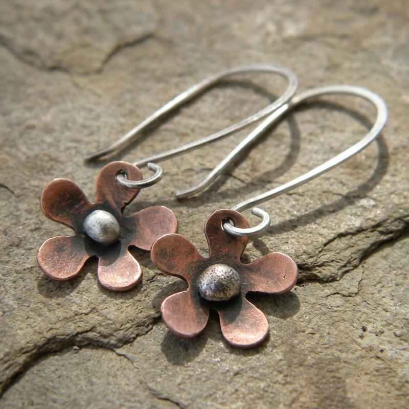 Vintage Flower Earrings in Silver