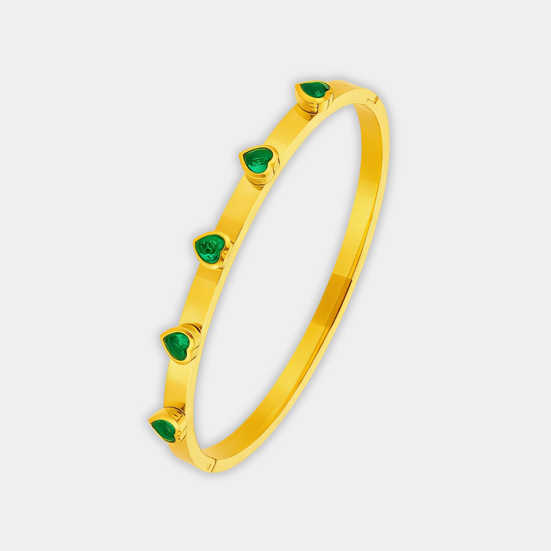 Paola — Relaxed Charm Bracelet