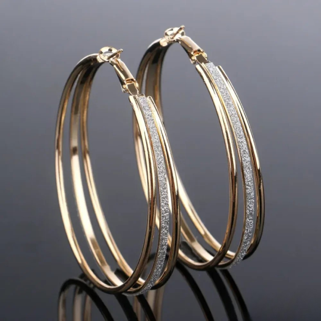 Tina — Retro Gold-Tone Hoop Earrings