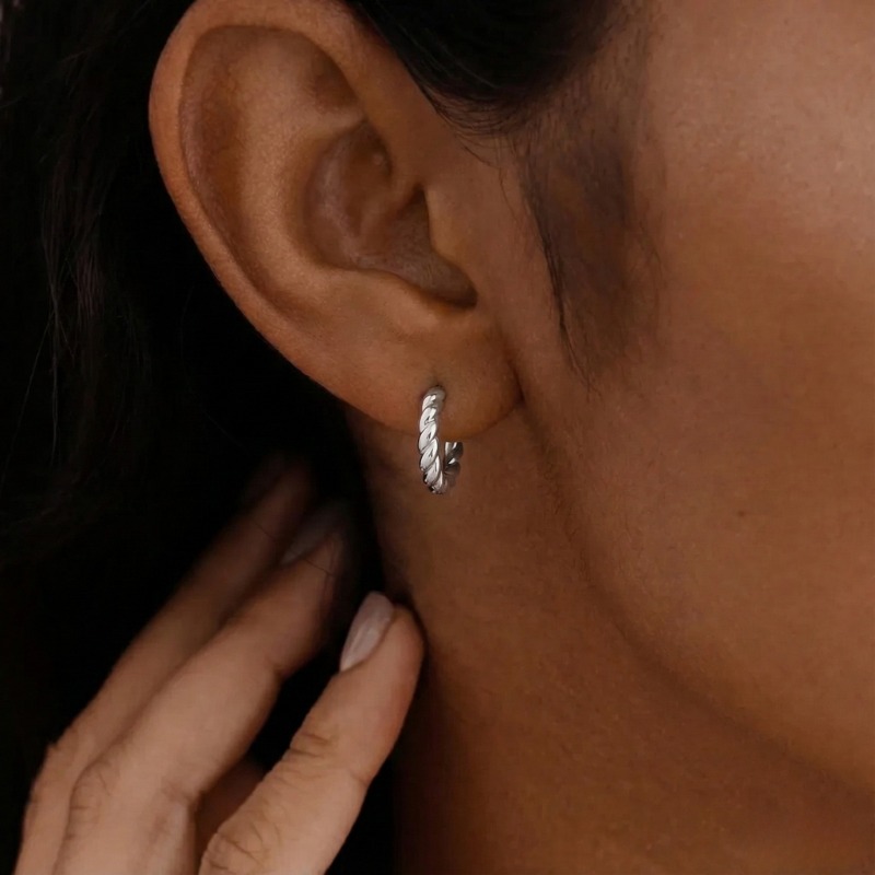 Marta — Croissant Twist Hoop Earrings
