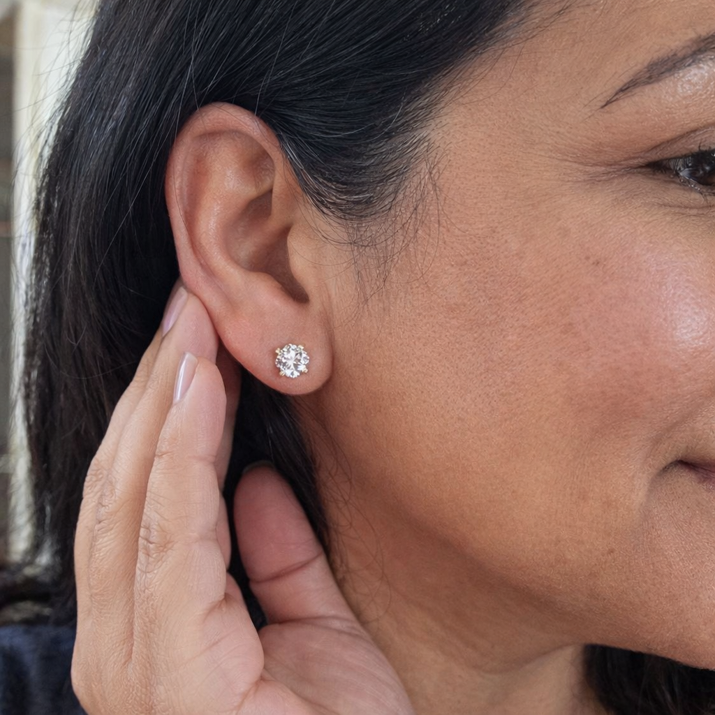 Tera Diamond Earrings