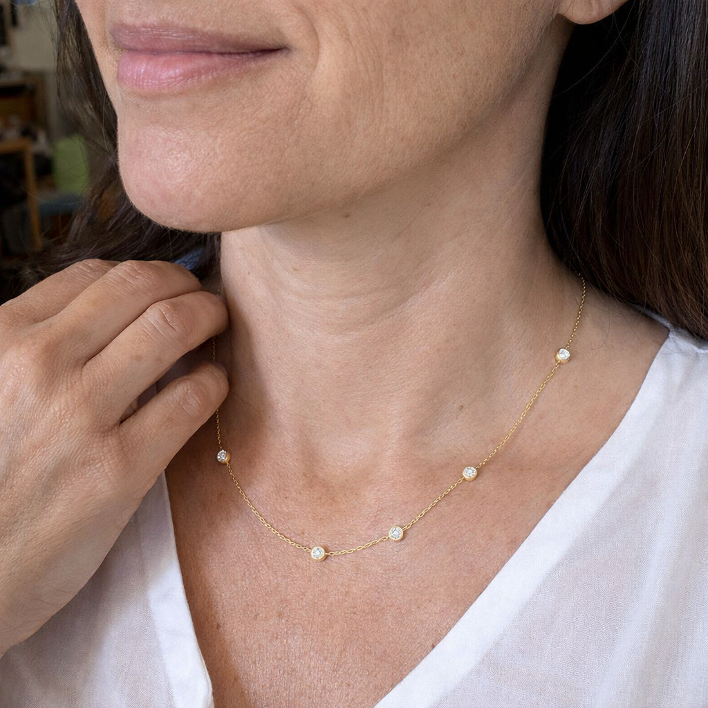 Falling Stars Necklace | Gold