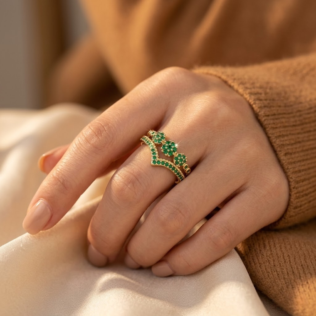 Coline — Gold Emerald Ring