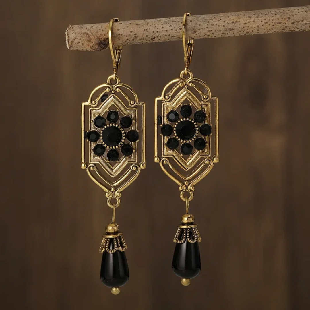Elegant Dangling Earrings Adorned with Sparkling Crystals