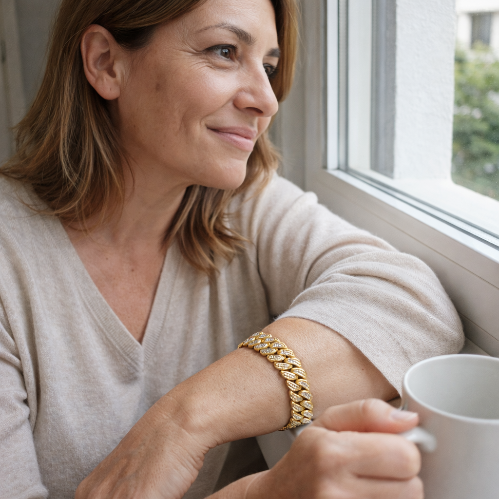 Evergreen Leaf Tennis Bracelet | Gold