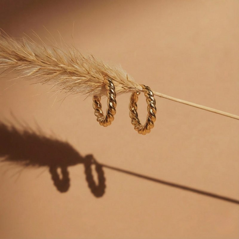 Marta — Croissant Twist Hoop Earrings
