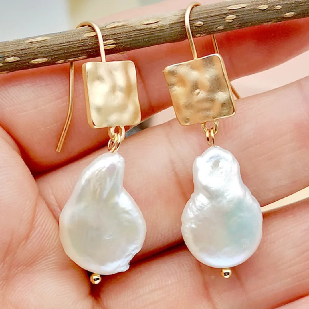 Elegant Earrings Adorned with Freshwater Pearls