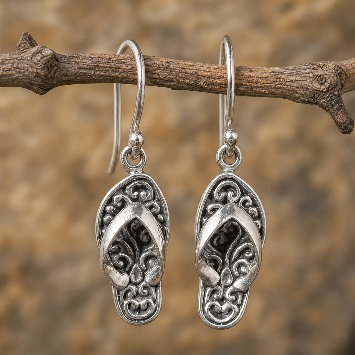 2pcs Stylish Exquisite Vintage Earrings Creative Flip-flop Earrings