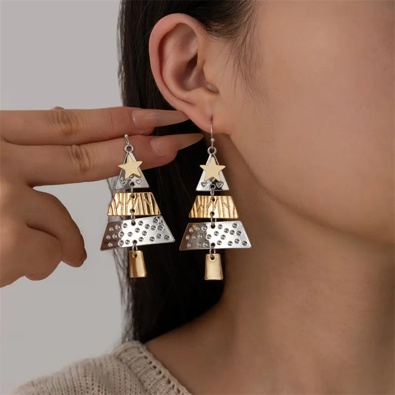 🎄Mixed Metal Christmas Tree Drop Earrings