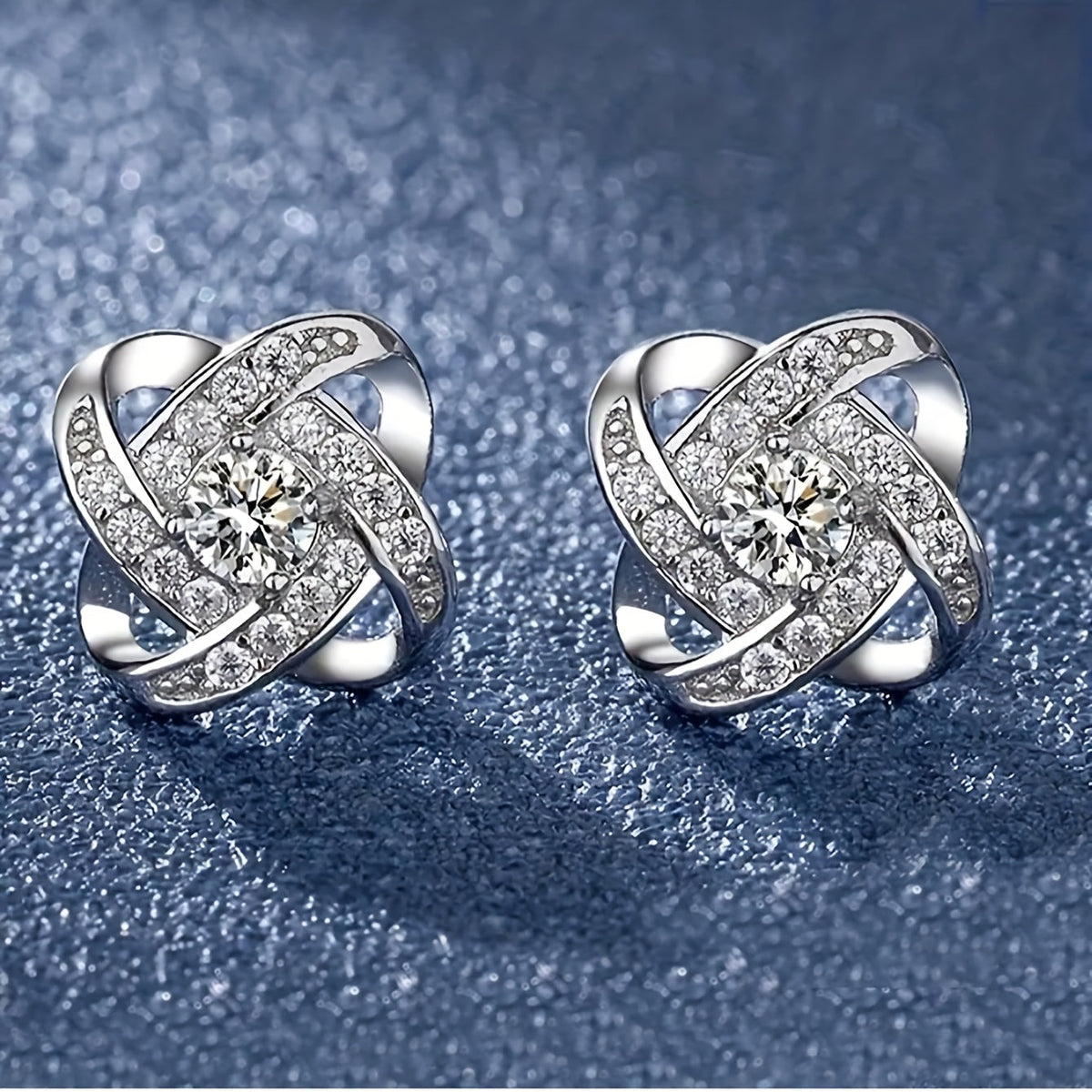 Elegant Purple Clover Earrings