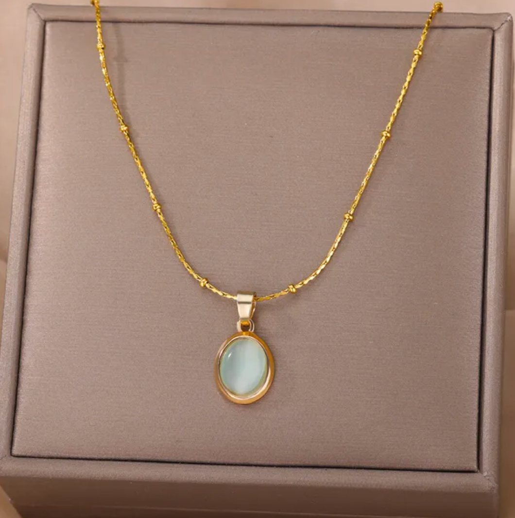 18K Gold-Plated Quartz Necklace