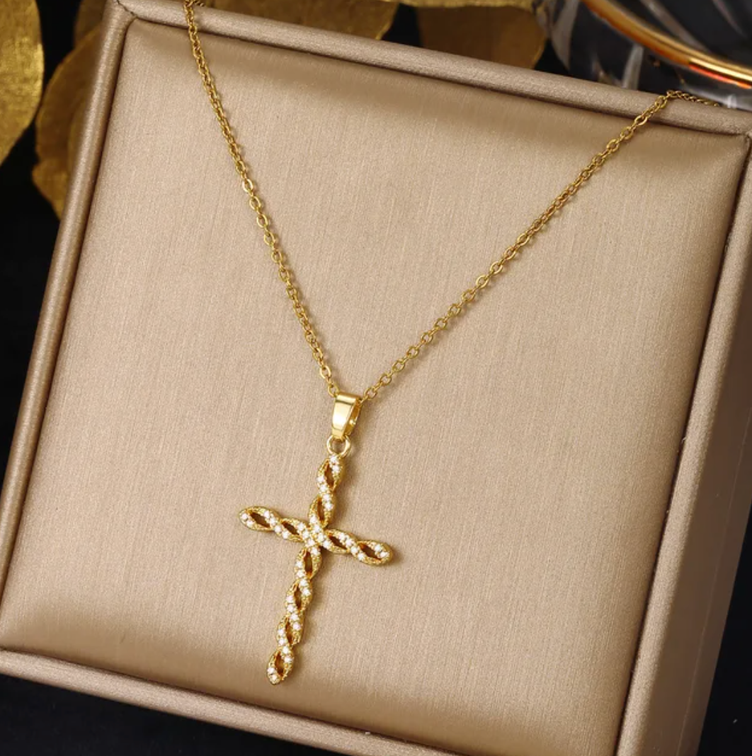 18K Gold-Plated Necklace with Interwoven Cross
