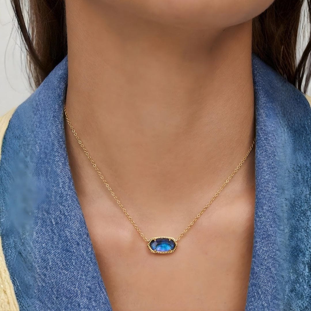 Corinna — Classic Oval Sapphire Necklace