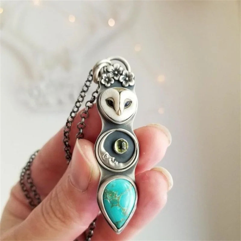 Elle — Turquoise Owl Wisdom Bar Necklace