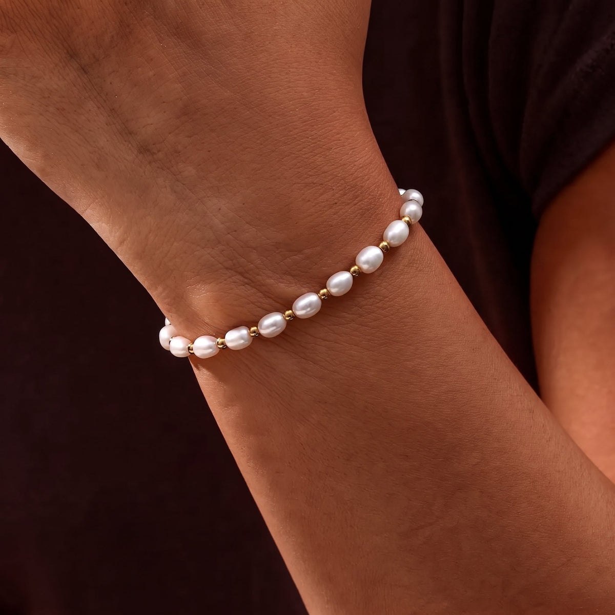 Lillian — Pearl and Gold Bracelet