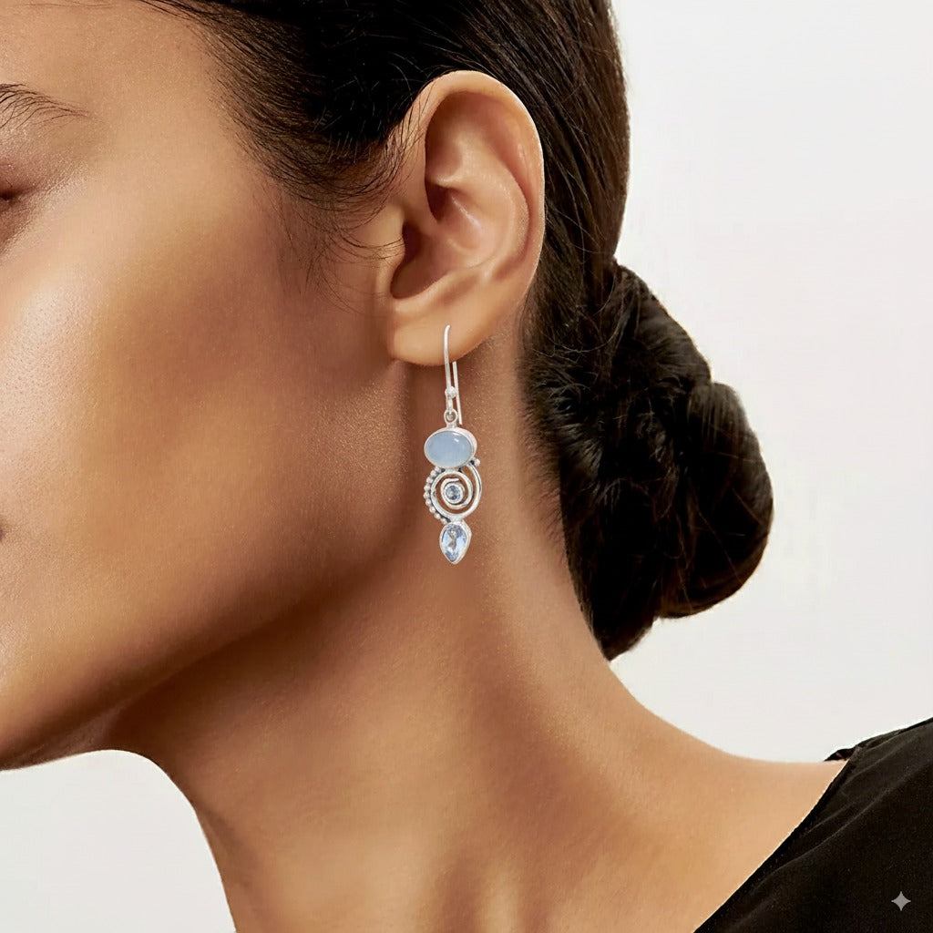 Carol — Vintage Silver Moonstone Earrings
