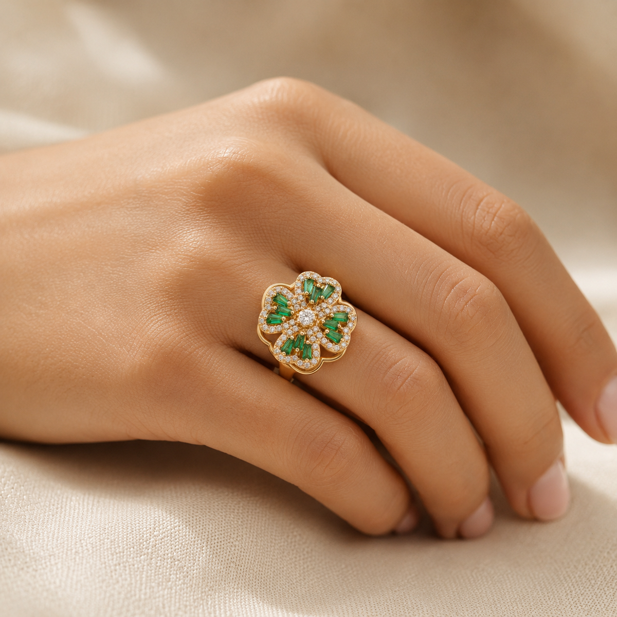 Ariane — Floral Gold Emerald Ring