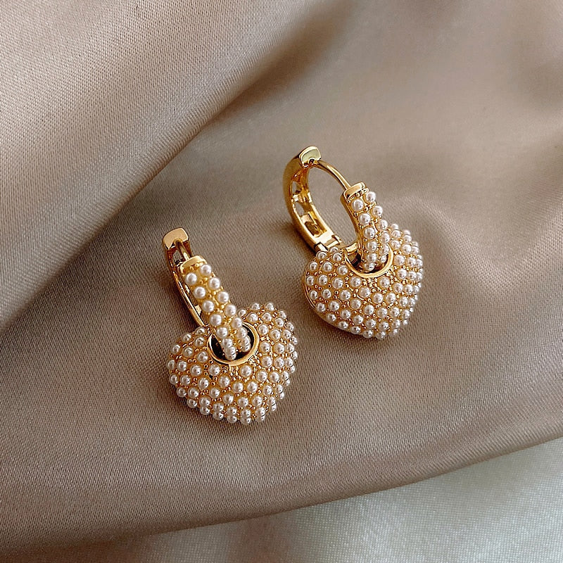 Dulcie — Heart Pearl Earrings