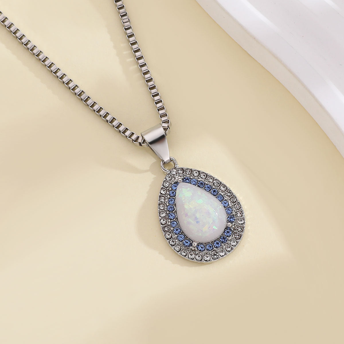 Heidi — Boho Egg-Shaped Aquamarine Pendant Necklace
