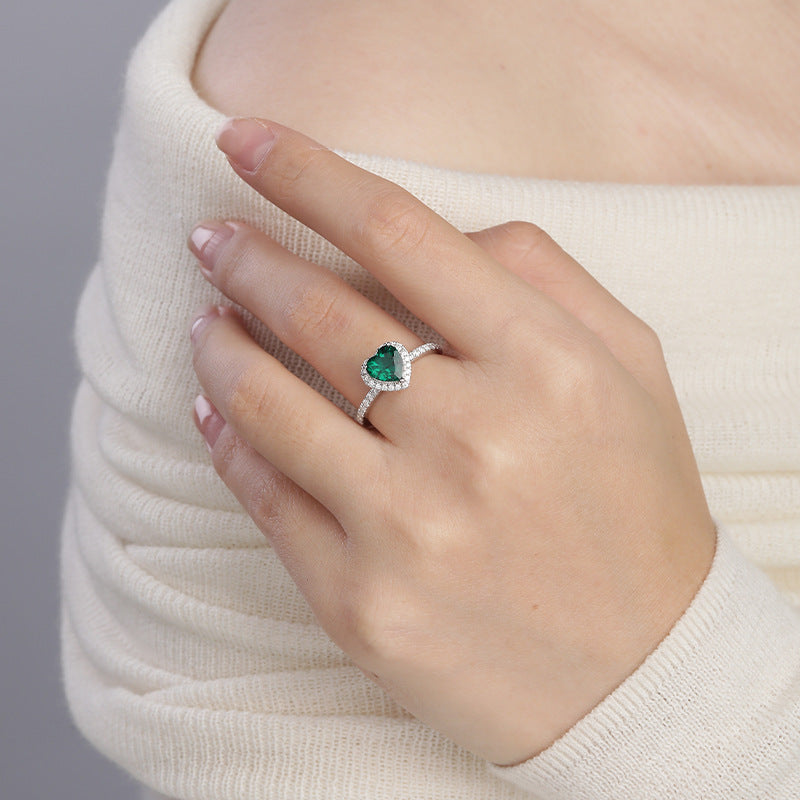 Patrizia — Classic Crystal Ring
