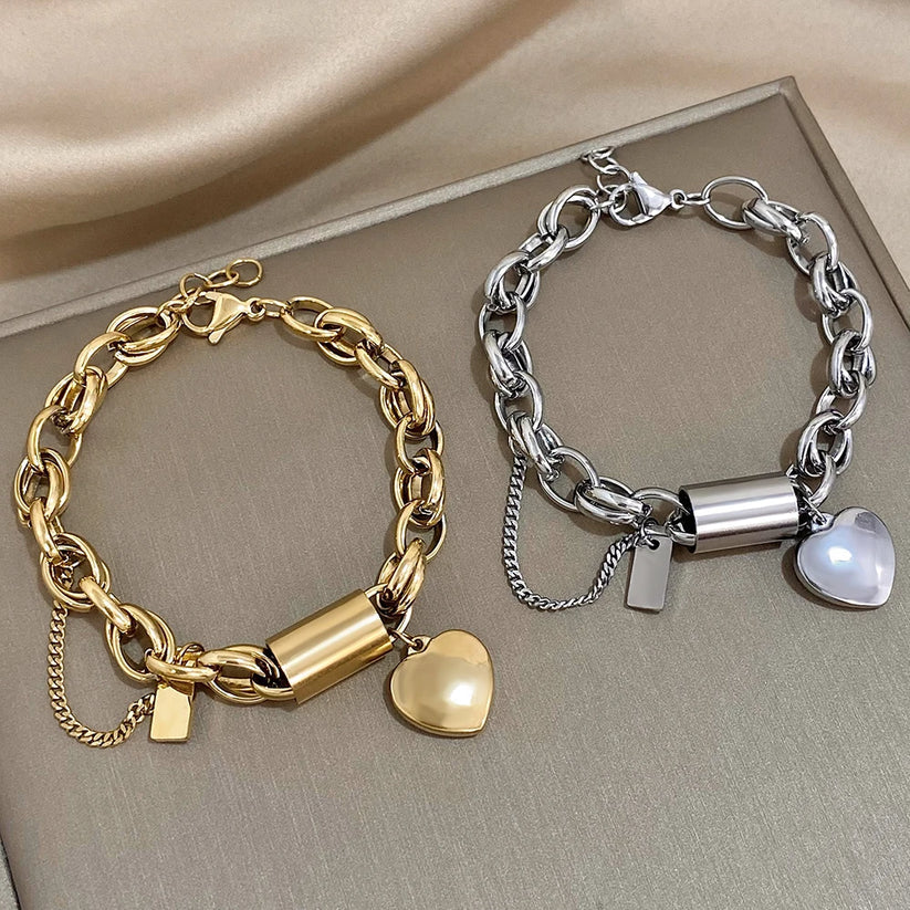 Amanda — Heart Charm Bracelet
