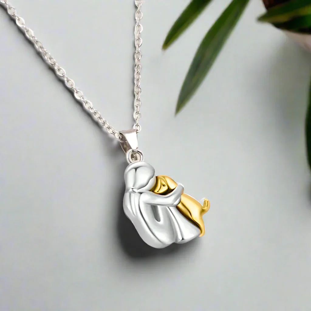 Adela — Hug Pendant Necklace