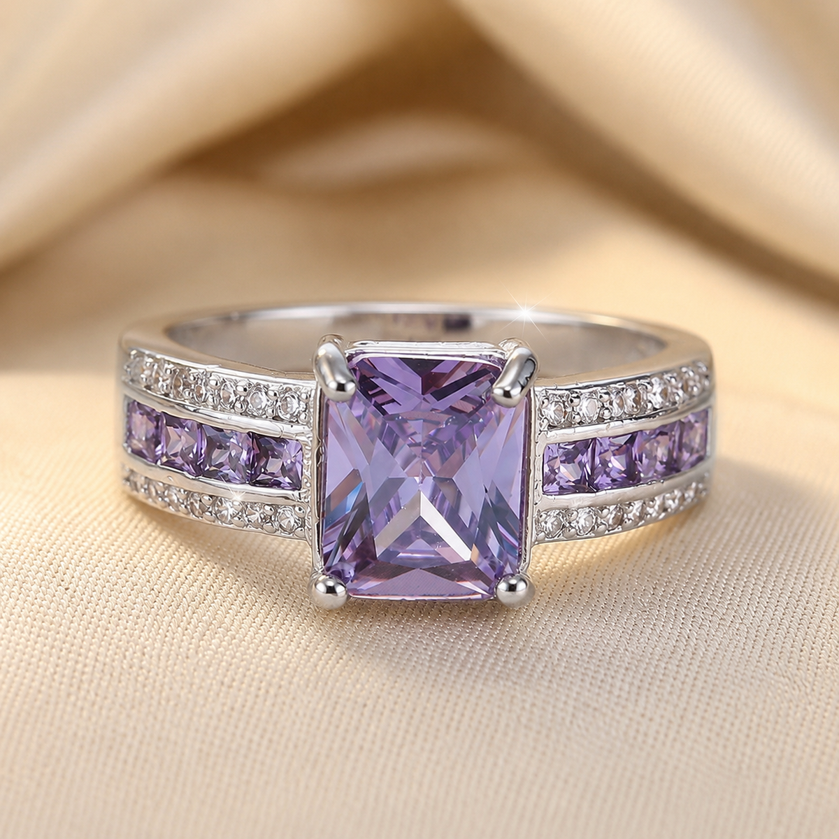 Elodie — Silver Amethyst Ring