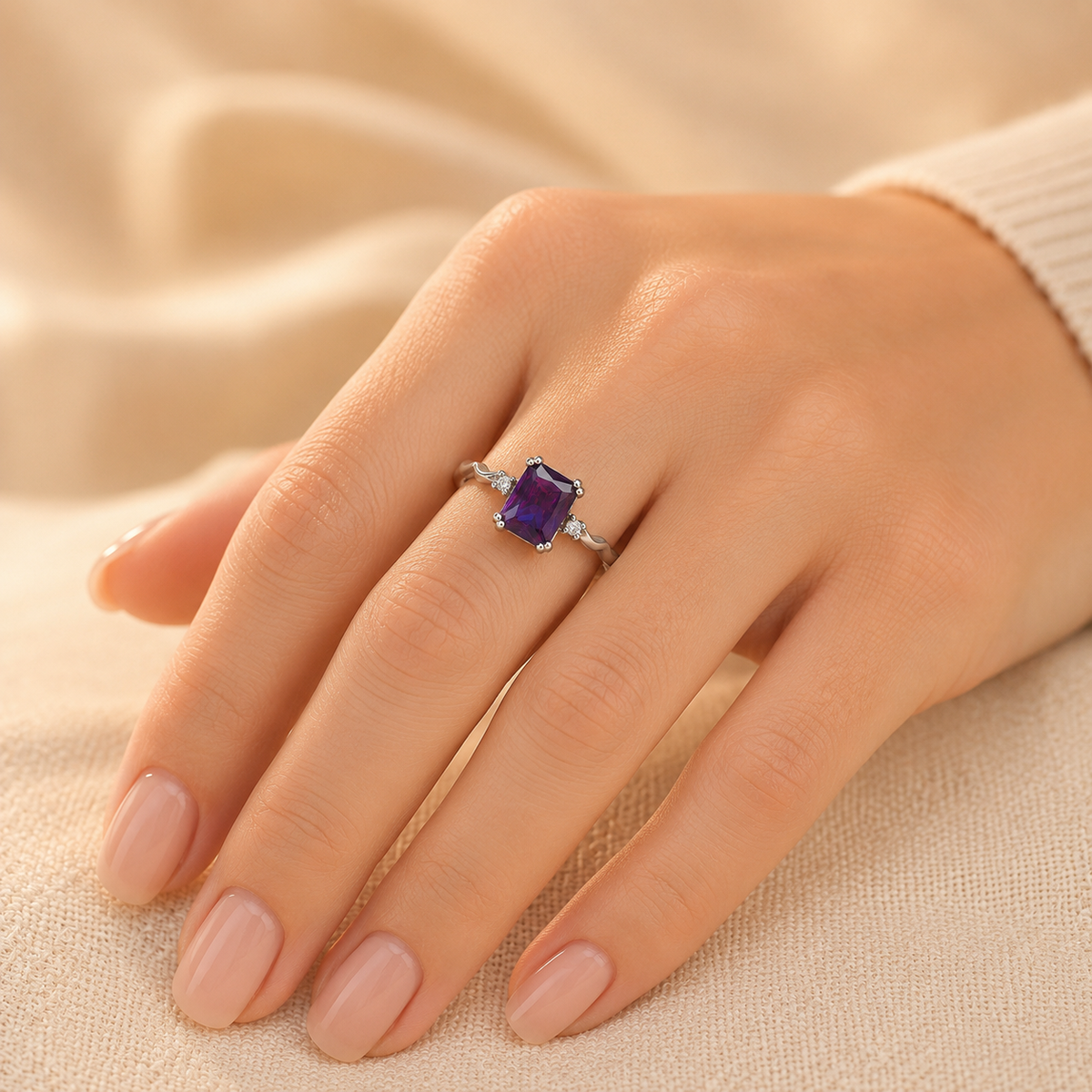 Ines — Silver Emerald-Cut Amethyst Ring