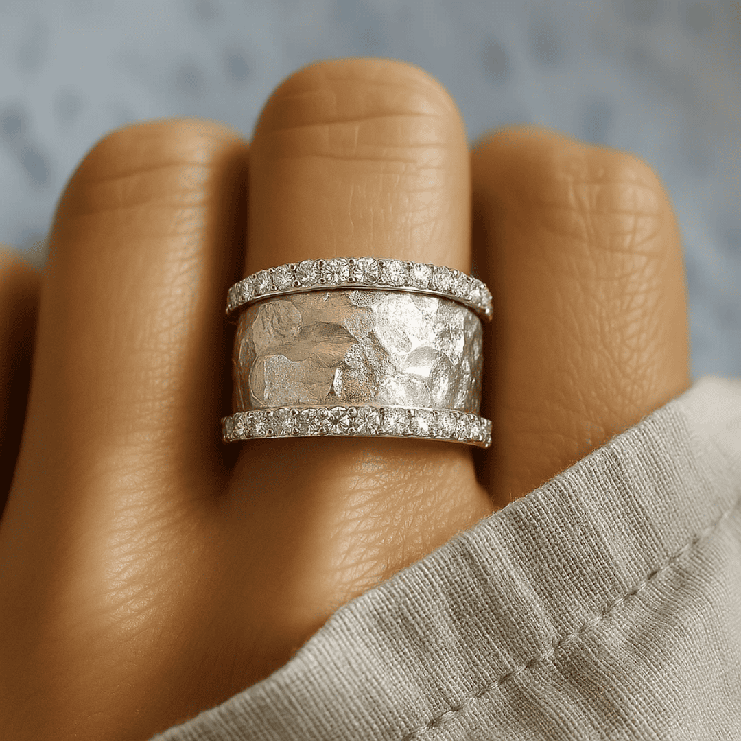 Beatrice Vintage Silvered Zirconia Ring
