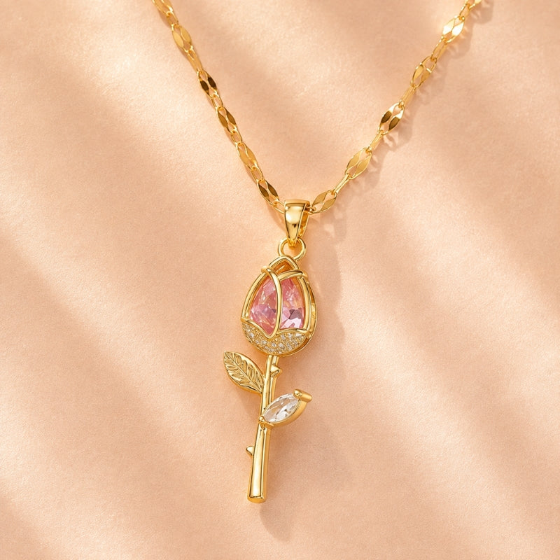Annelie — Graceful Flower Charm Necklace