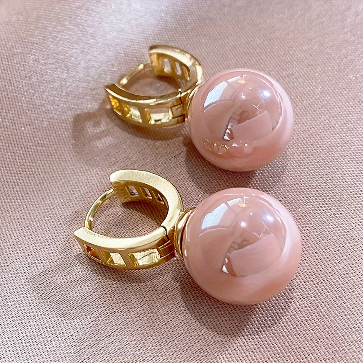 Alma — Rose Pearl Earrings