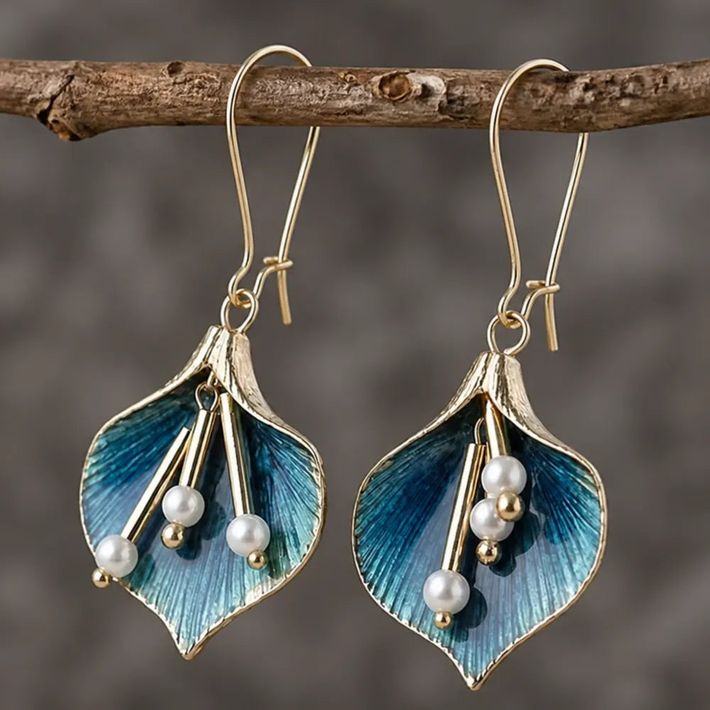 Vintage Flower Pearls Earrings