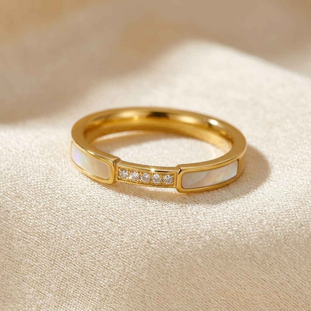 Sixtine — Gold Inlaid Ring
