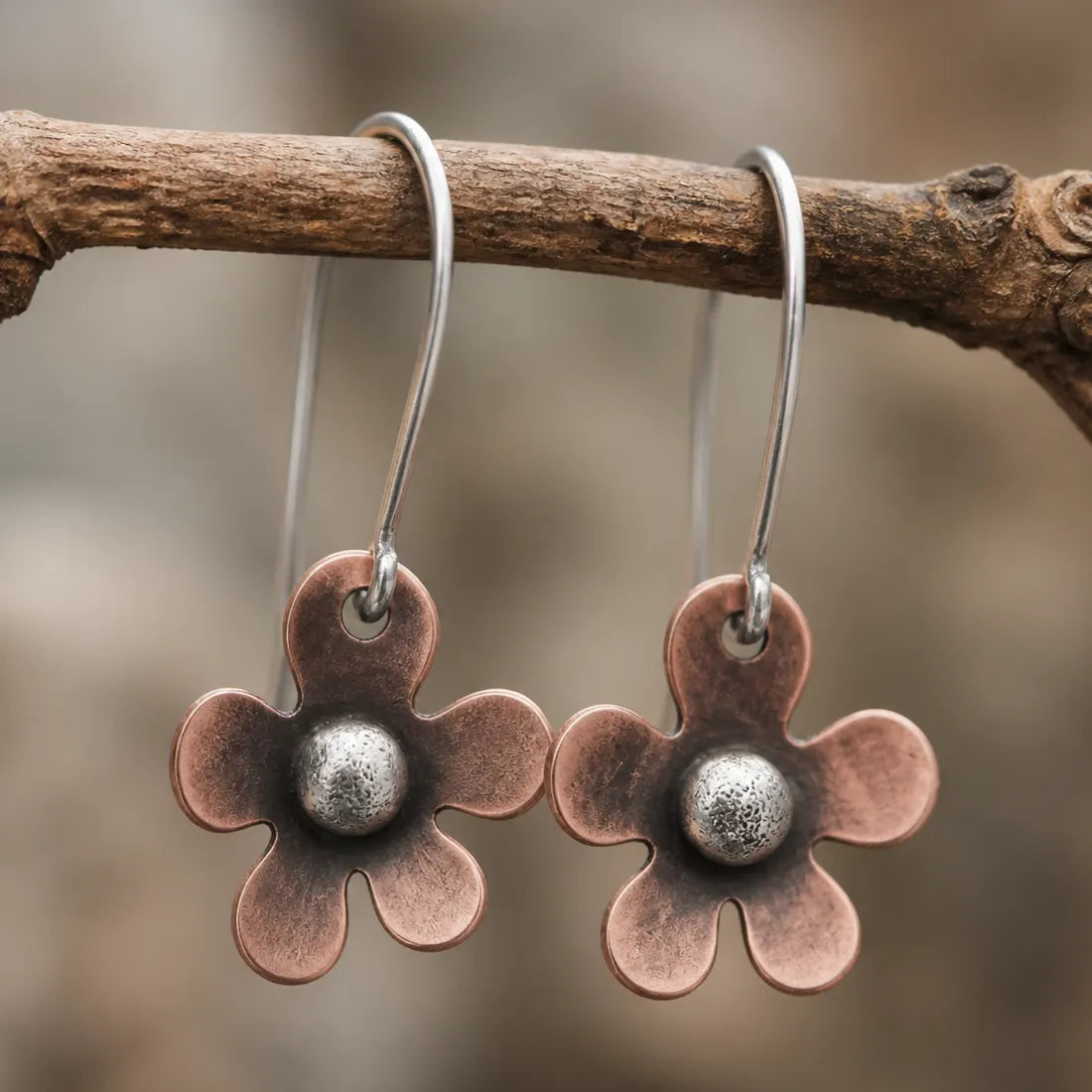 Vintage Flower Earrings in Silver