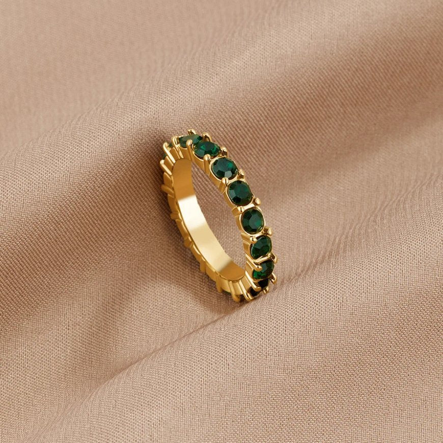 Iole — Emerald Beauty Crystal Ring