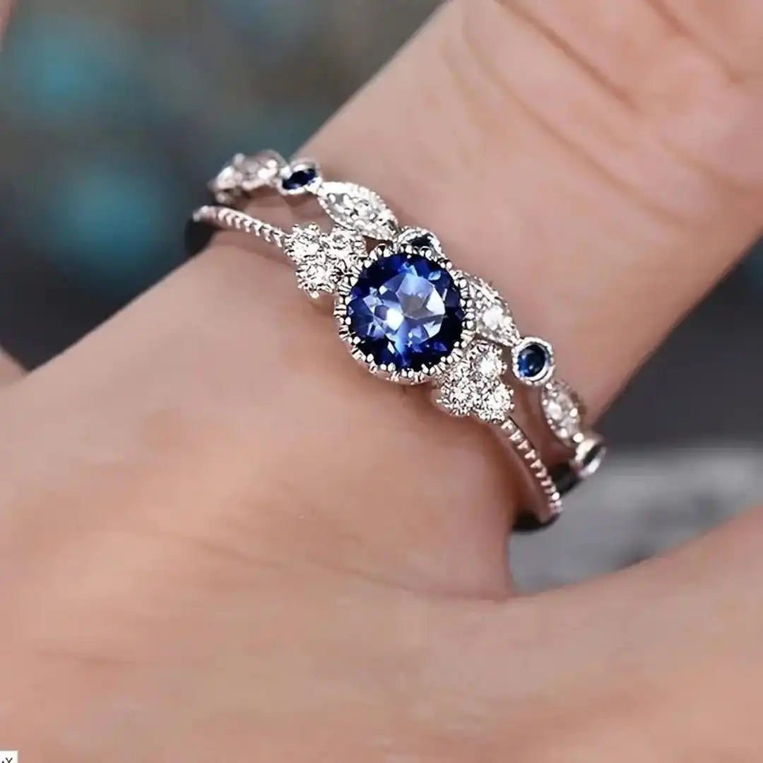 Avelisse — Moraziel Ring Set