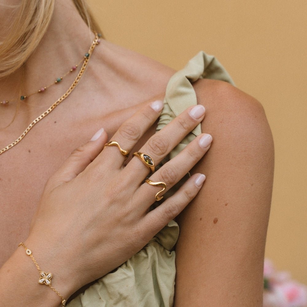 Ivana — Green Crystal Ring
