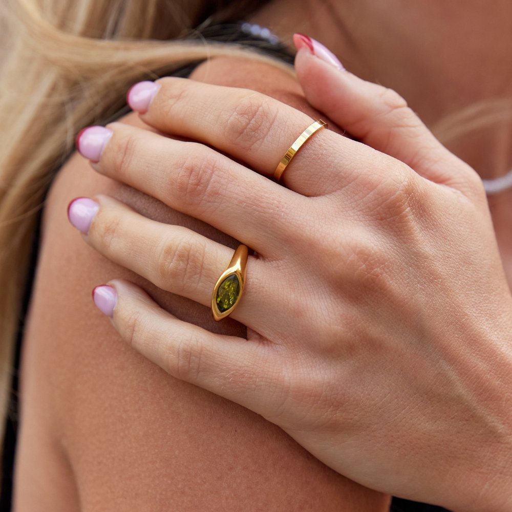 Ivana — Green Crystal Ring