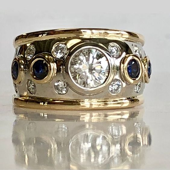 Silvana — Classic Zirconia Ring