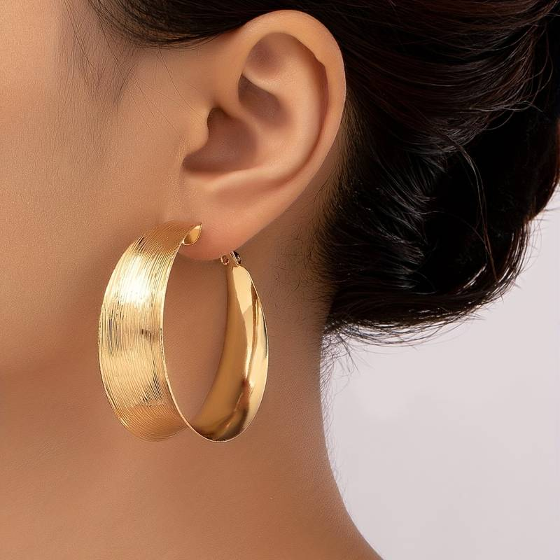 Jane — Vintage Gold Hoop Earrings