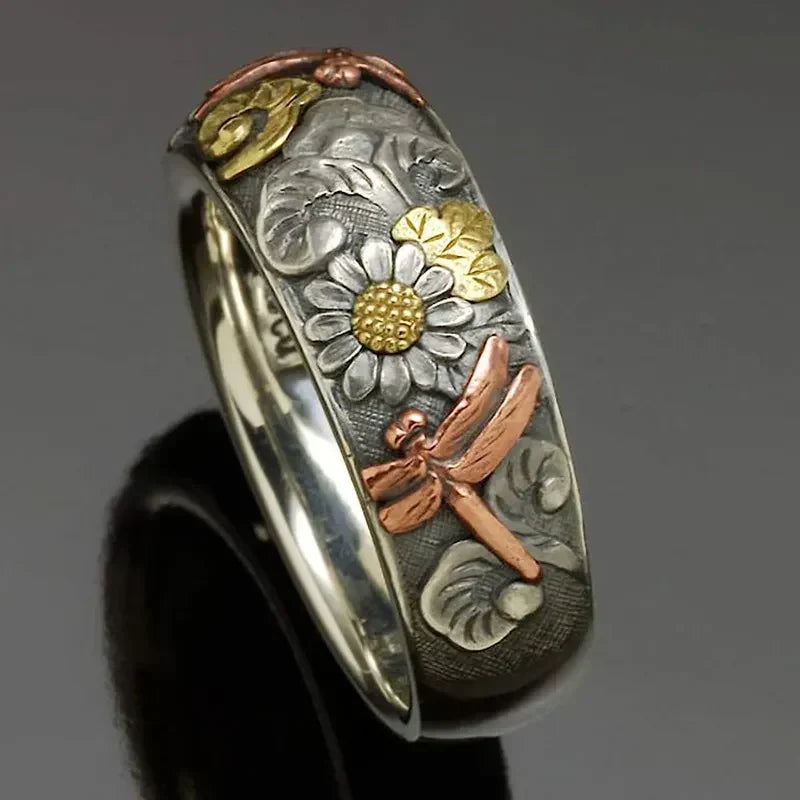 Esther — Vintage Natura Silver Ring