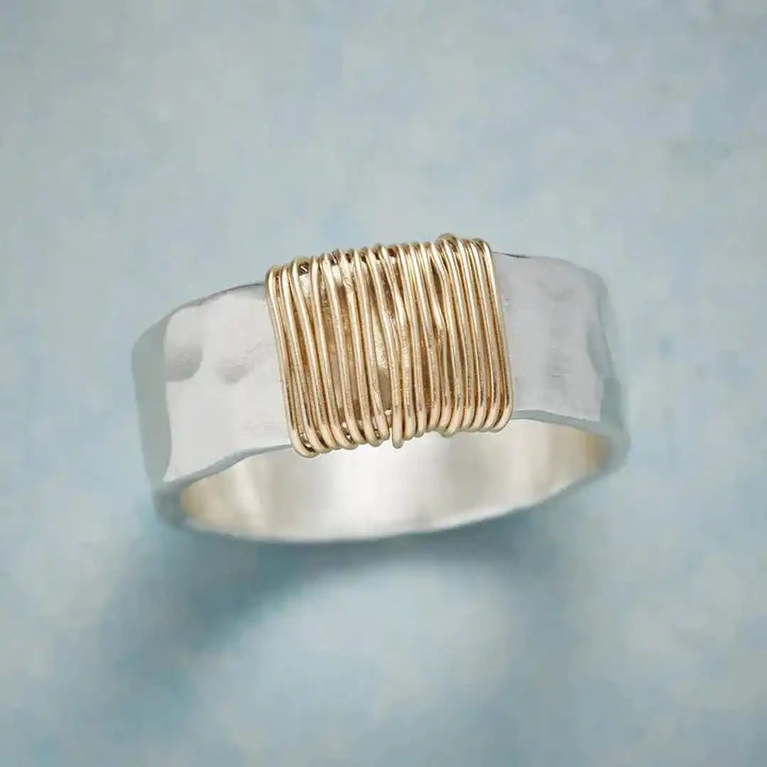 Lucy — Golden Thread Silver Ring